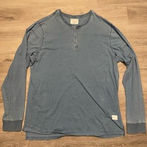 Five Four light blue longsleeve henley garment dyed, size men’s XL